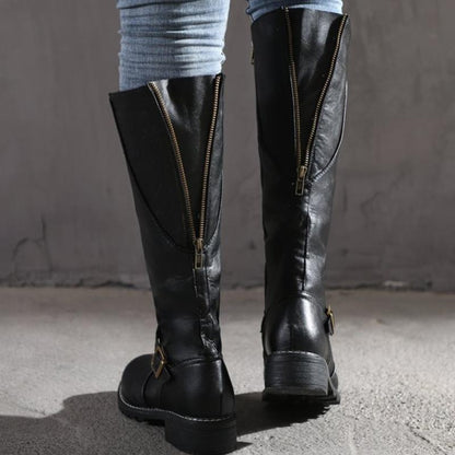 LM | Women's high boots with buckle and heel