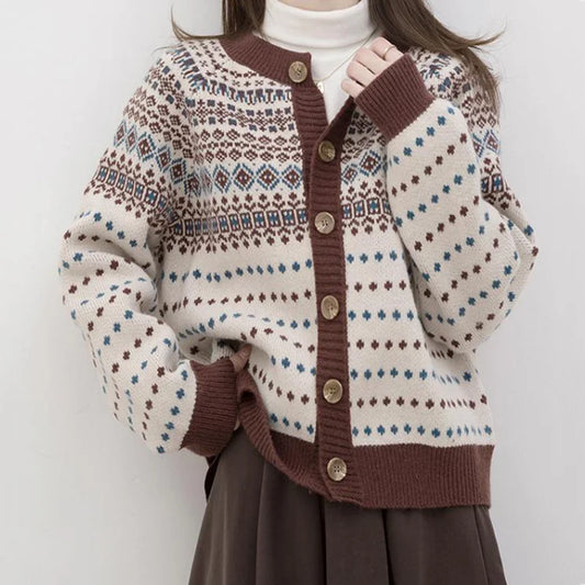 LM | Chic and relaxed winter cardigan
