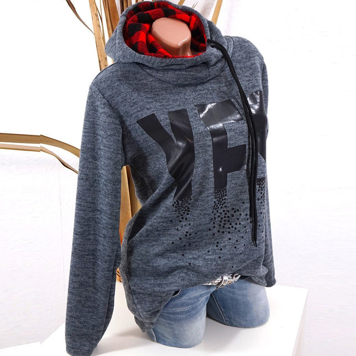 LM | Chic and versatile winter hoodie