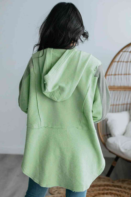 LM | Relaxed and timeless winter hoodie