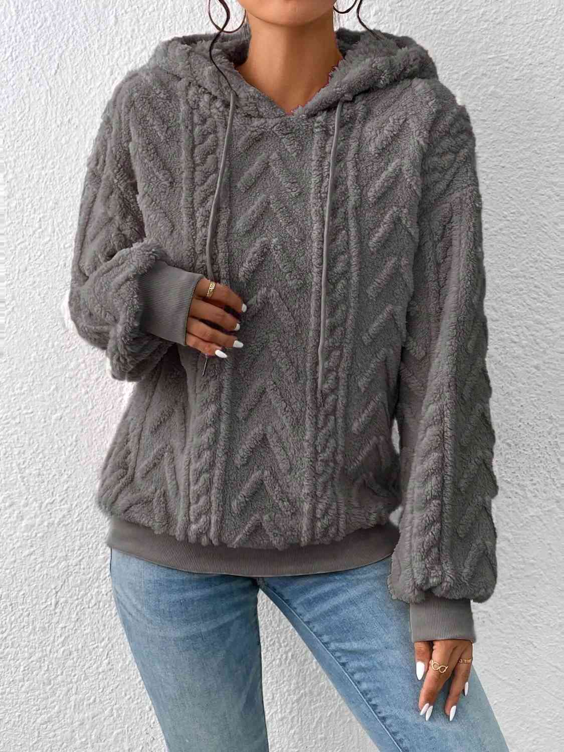 LM | Casual and comfortable hoodie