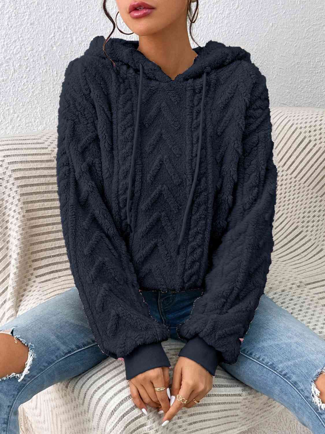 LM | Casual and comfortable hoodie