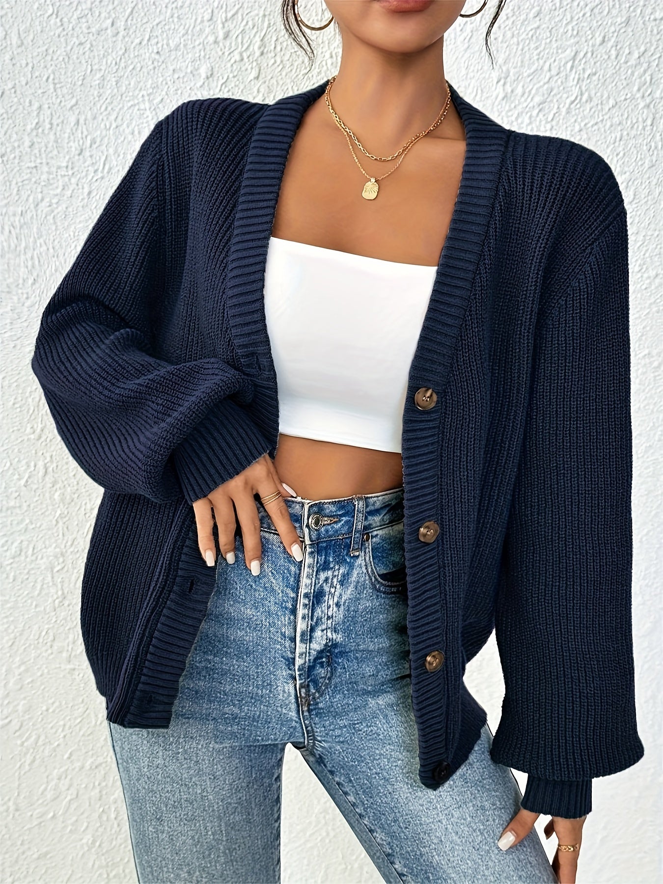 LM | Classic and elegant winter sweater
