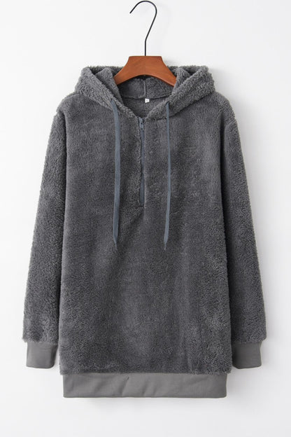 LM | Modern and versatile winter hoodie