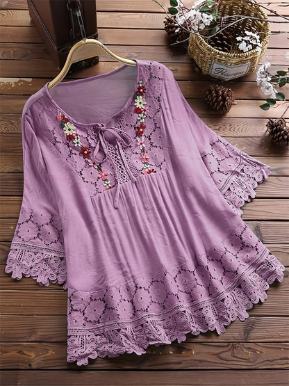 TS | Elegant blouse made from sophisticated lace