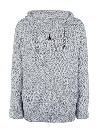 LM | Timeless and stylish winter sweater