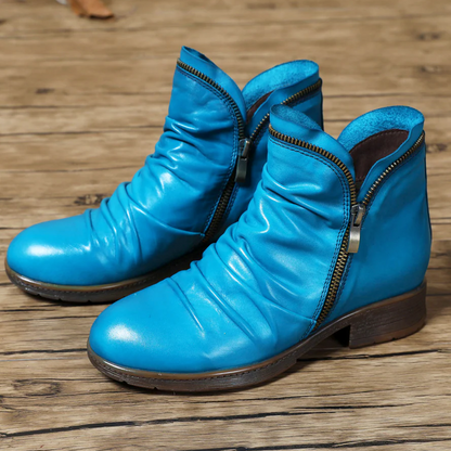 LM | cozy leather boots at the ankle