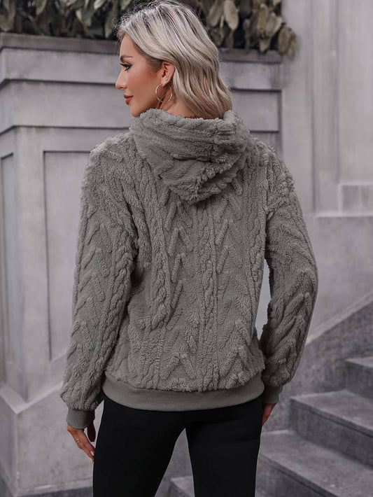LM | Classic and elegant sweater