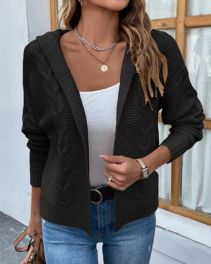 LM | Modern and comfortable winter sweater