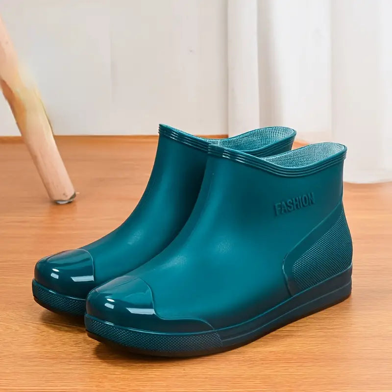 LM | WATERPROOF, NON-SLIP RAIN BOOTS