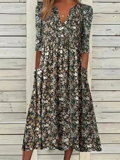 LM | Beautiful maxi dress with pleats