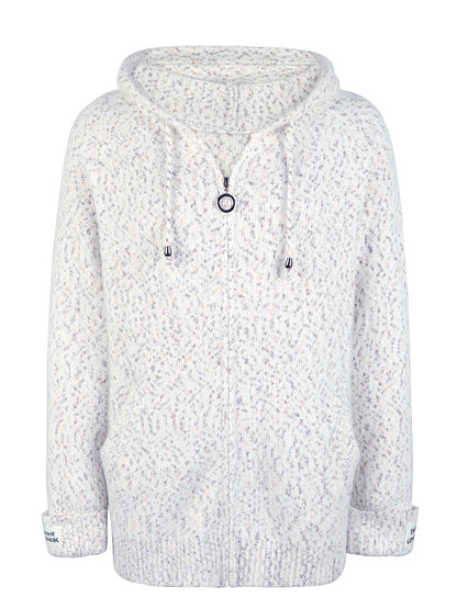 LM | Timeless and stylish winter sweater