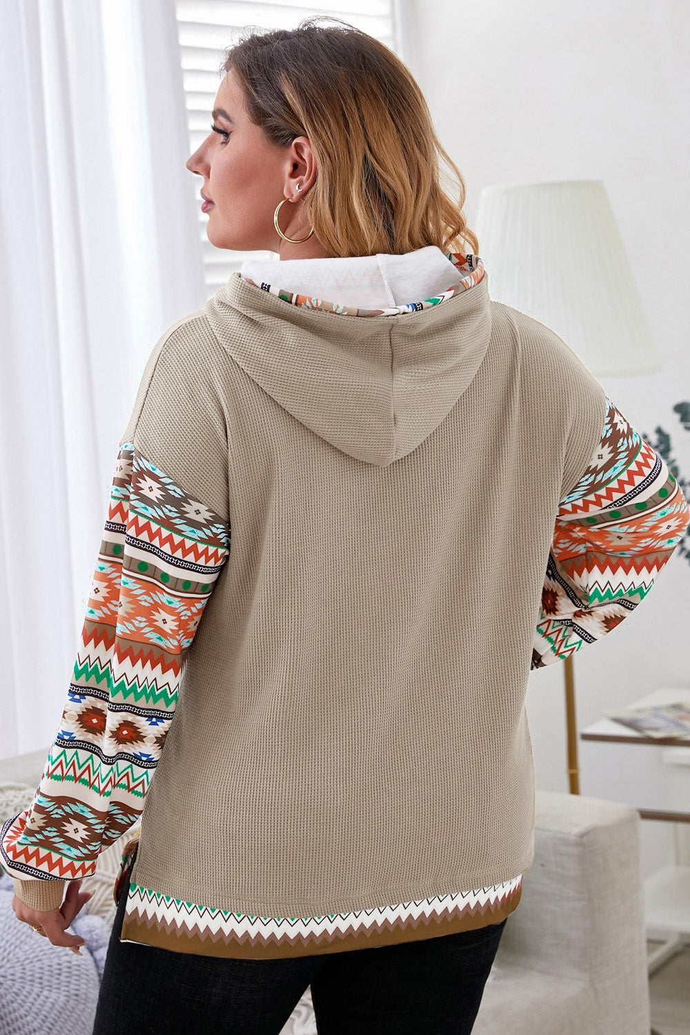 LM | Effortless and stylish winter hoodie