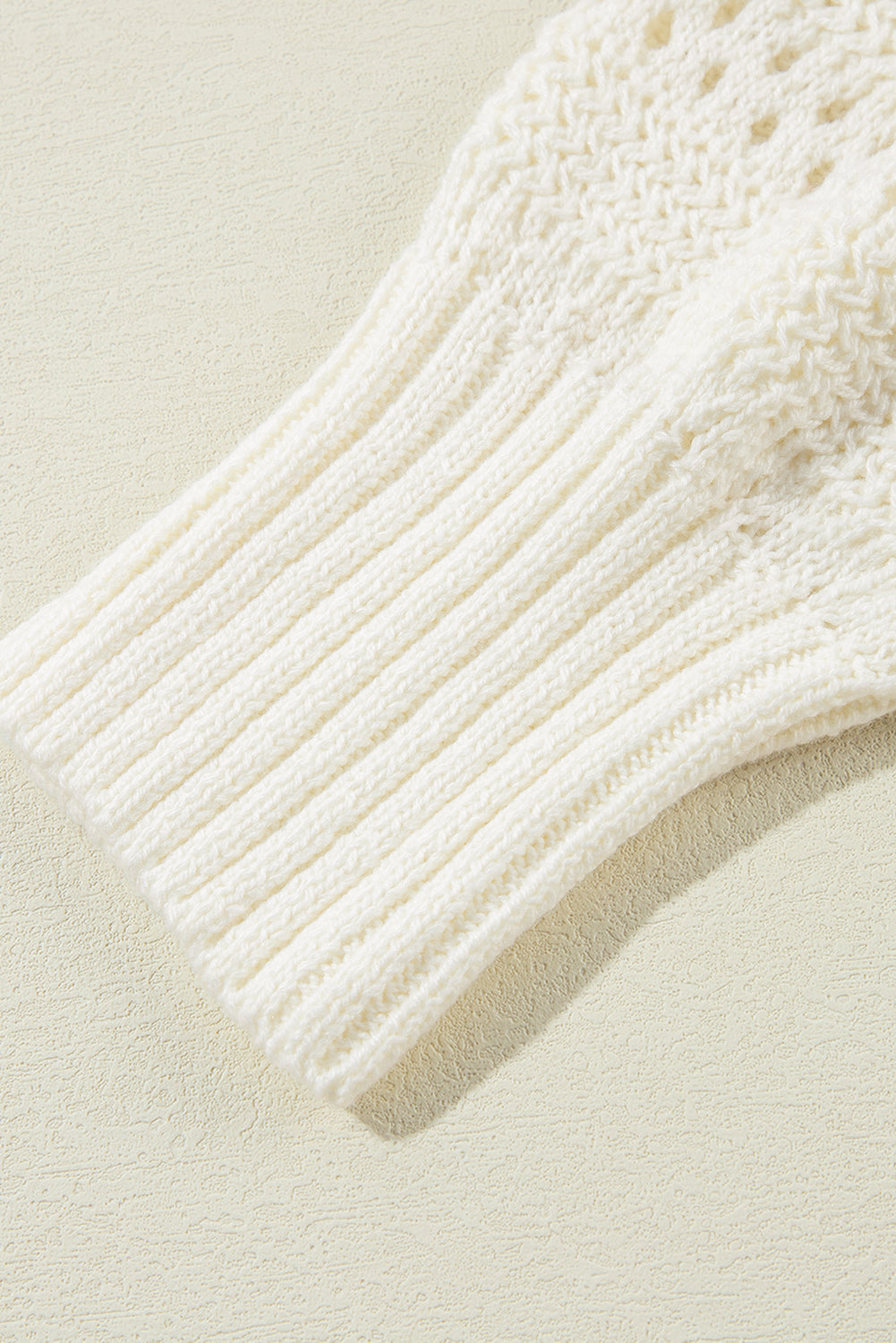 LM | Chic and relaxed winter sweater