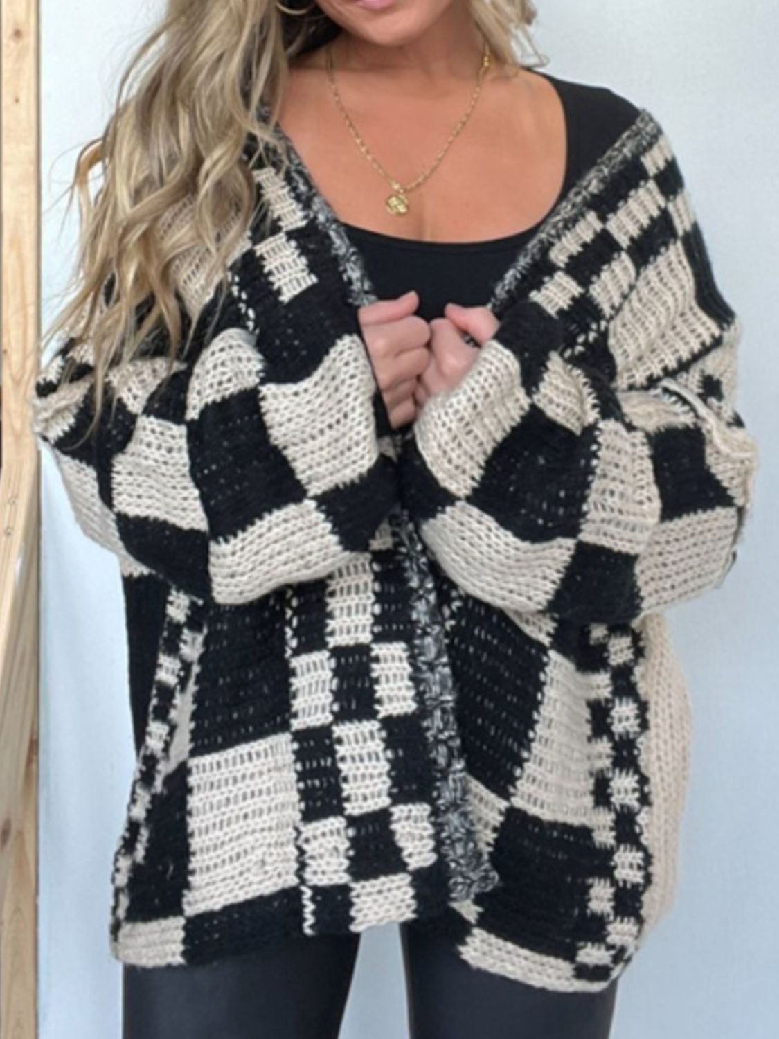 LM | Chic and versatile winter cardigan