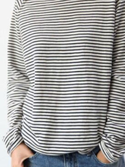 LM | Relaxed and lightweight sweater