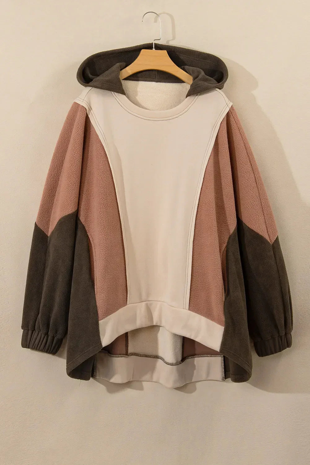 LM | Casual and effortless winter hoodie