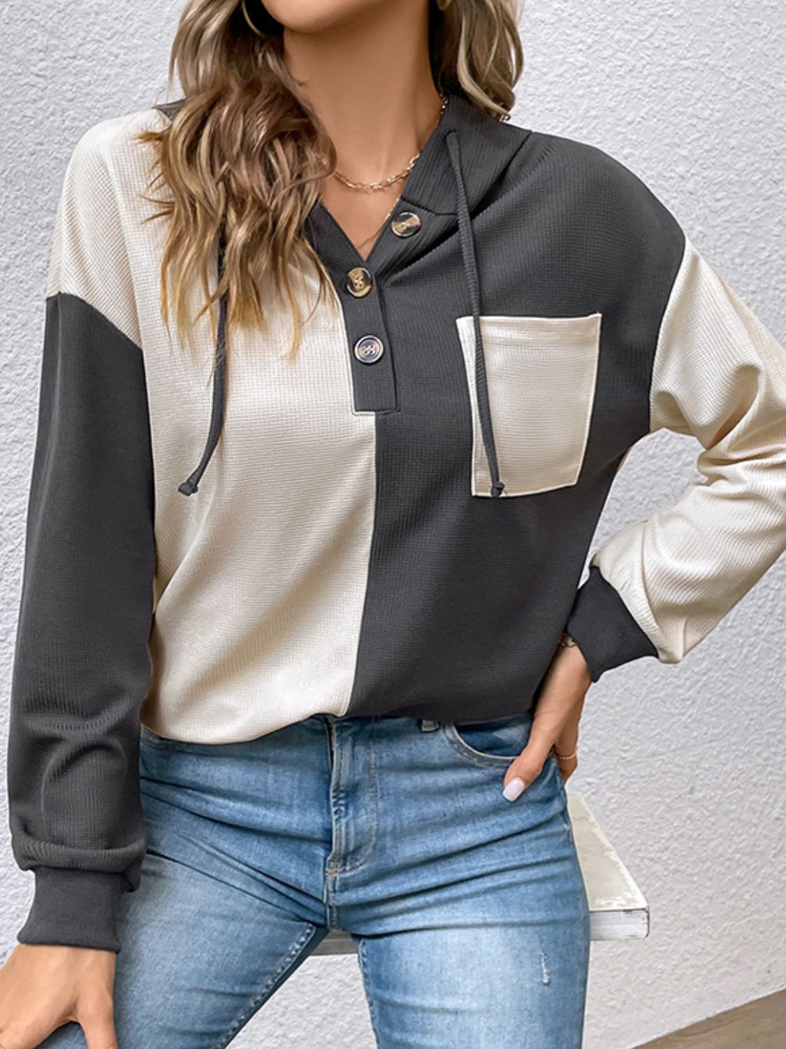 LM | Versatile and comfortable hoodie