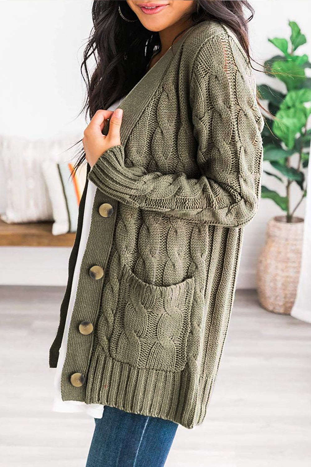 LM | Trendy and elegant winter cardigan