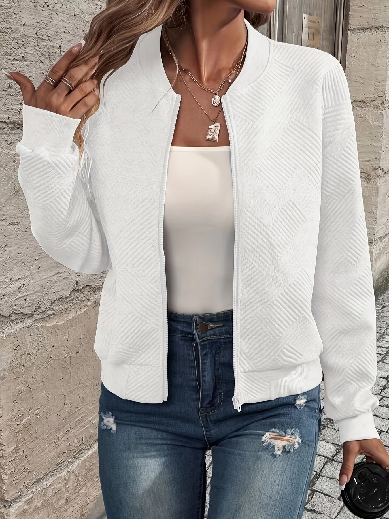 LM | Timeless and elegant winter jacket