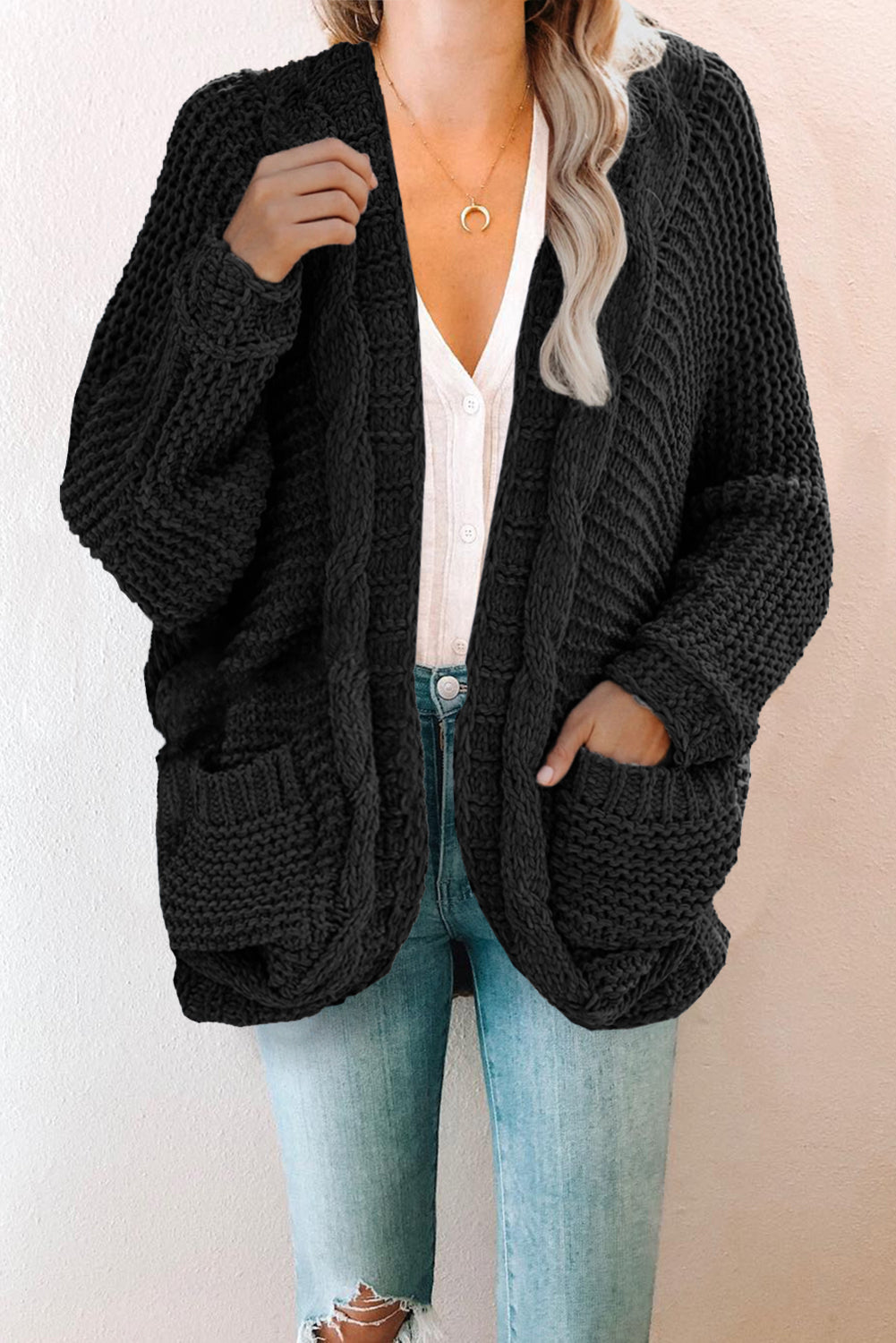 LM | Trendy and elegant winter cardigan