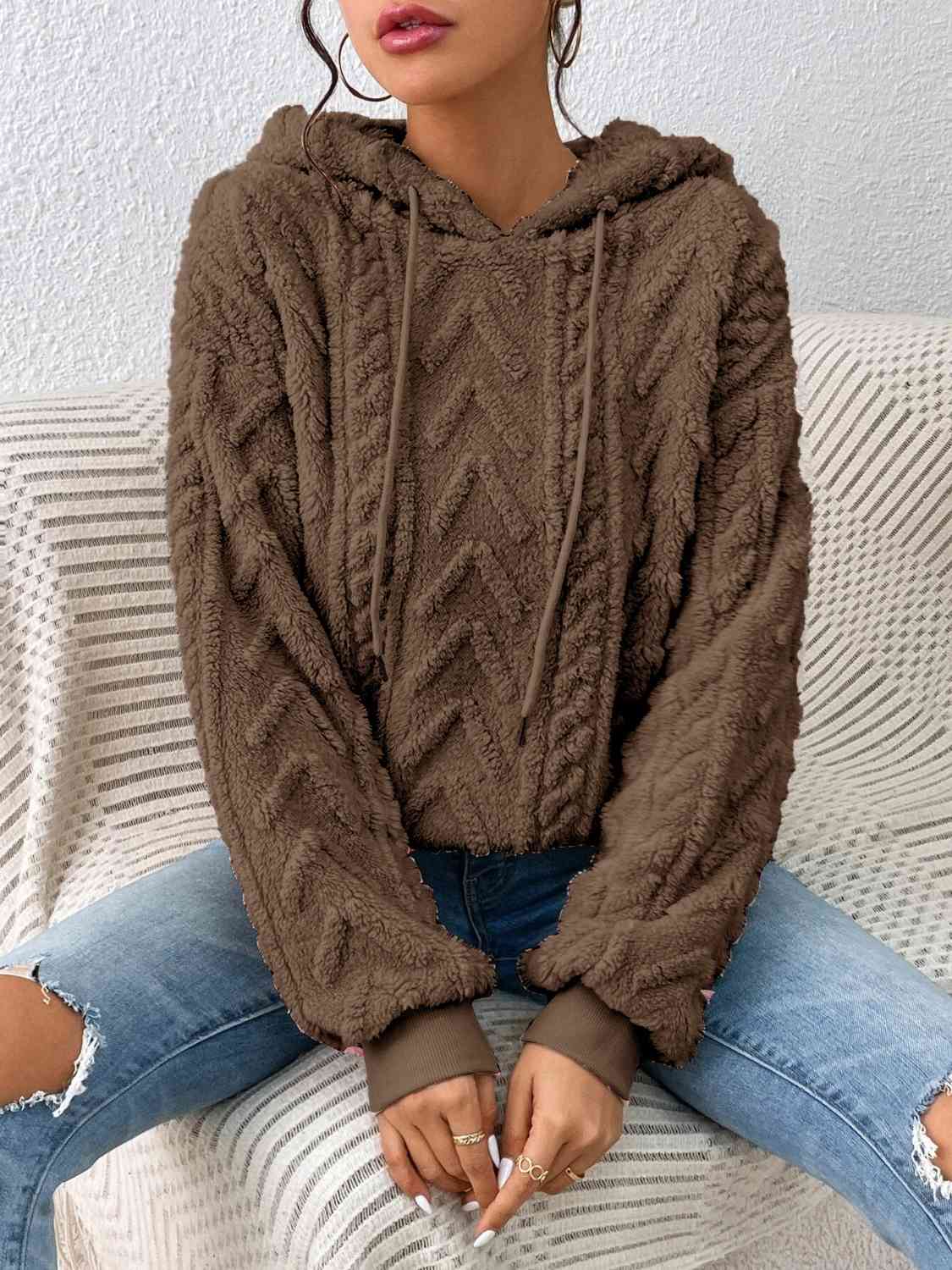 LM | Casual and comfortable hoodie
