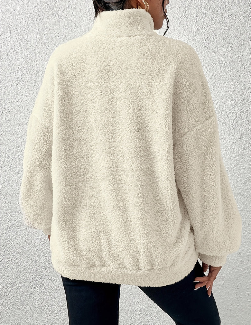 LM | Modern and versatile winter sweater