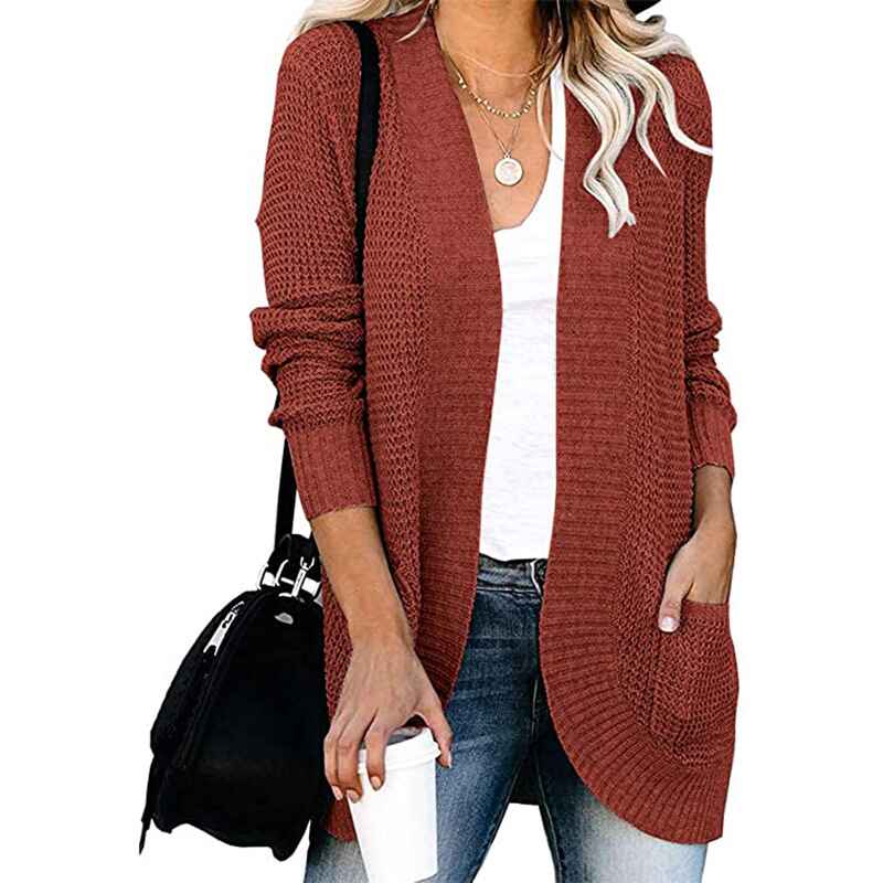 LM | Uncomplicated and chic winter sweater