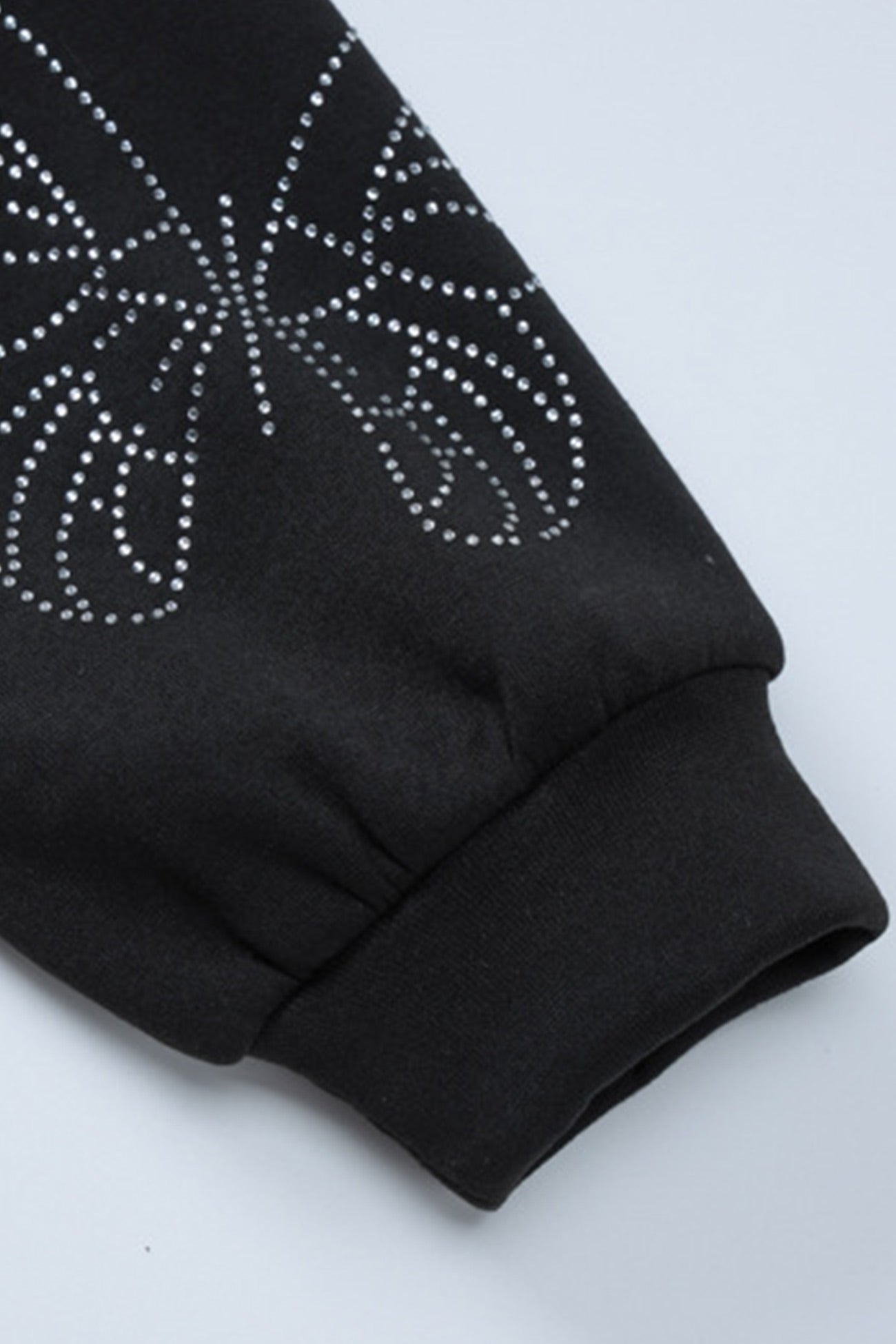 LM | Modern and versatile hoodie