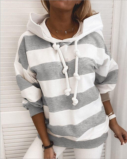 LM | Timeless and stylish winter sweater