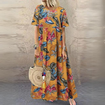 TS | Elegant dress with round neckline