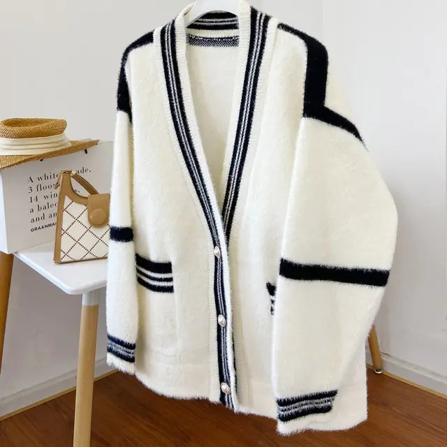 LM | Chic and versatile winter cardigan