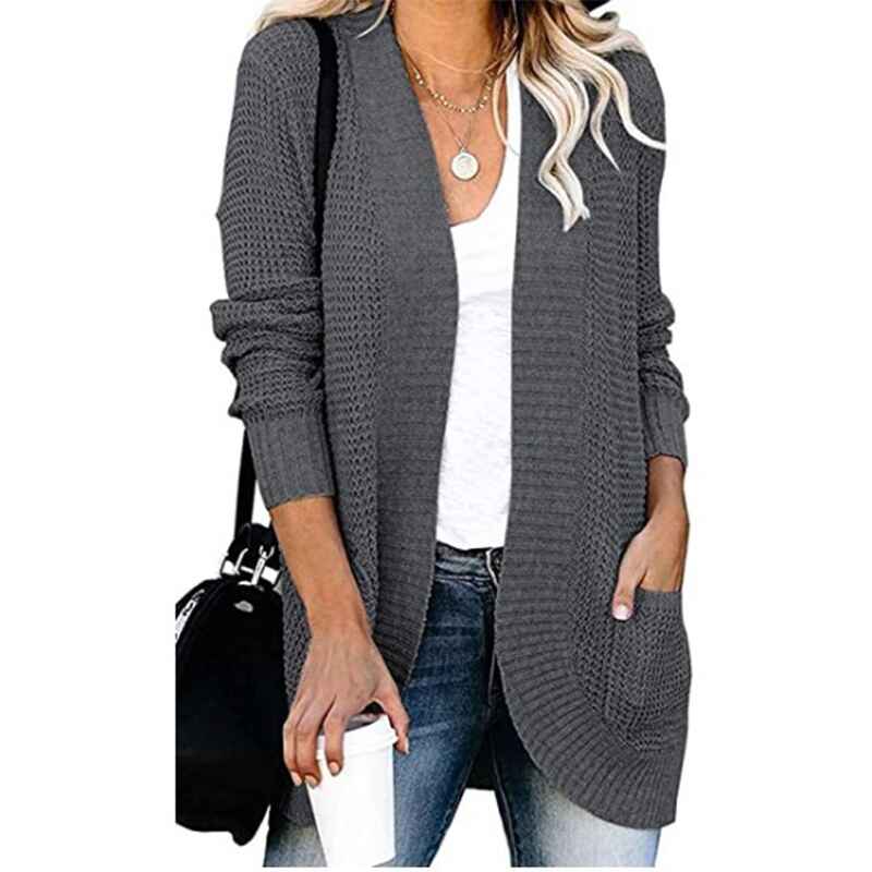 LM | Uncomplicated and chic winter sweater