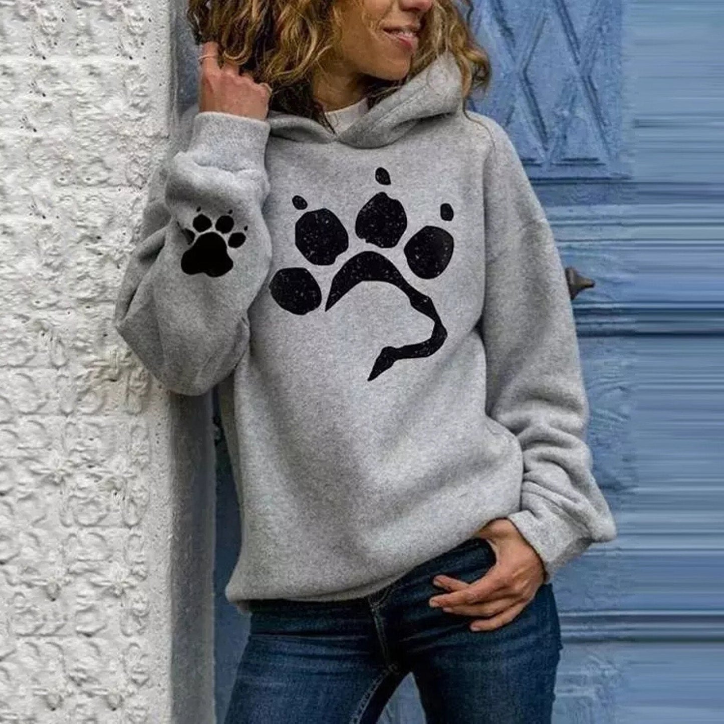 LM | Casual and fashionable hoodie