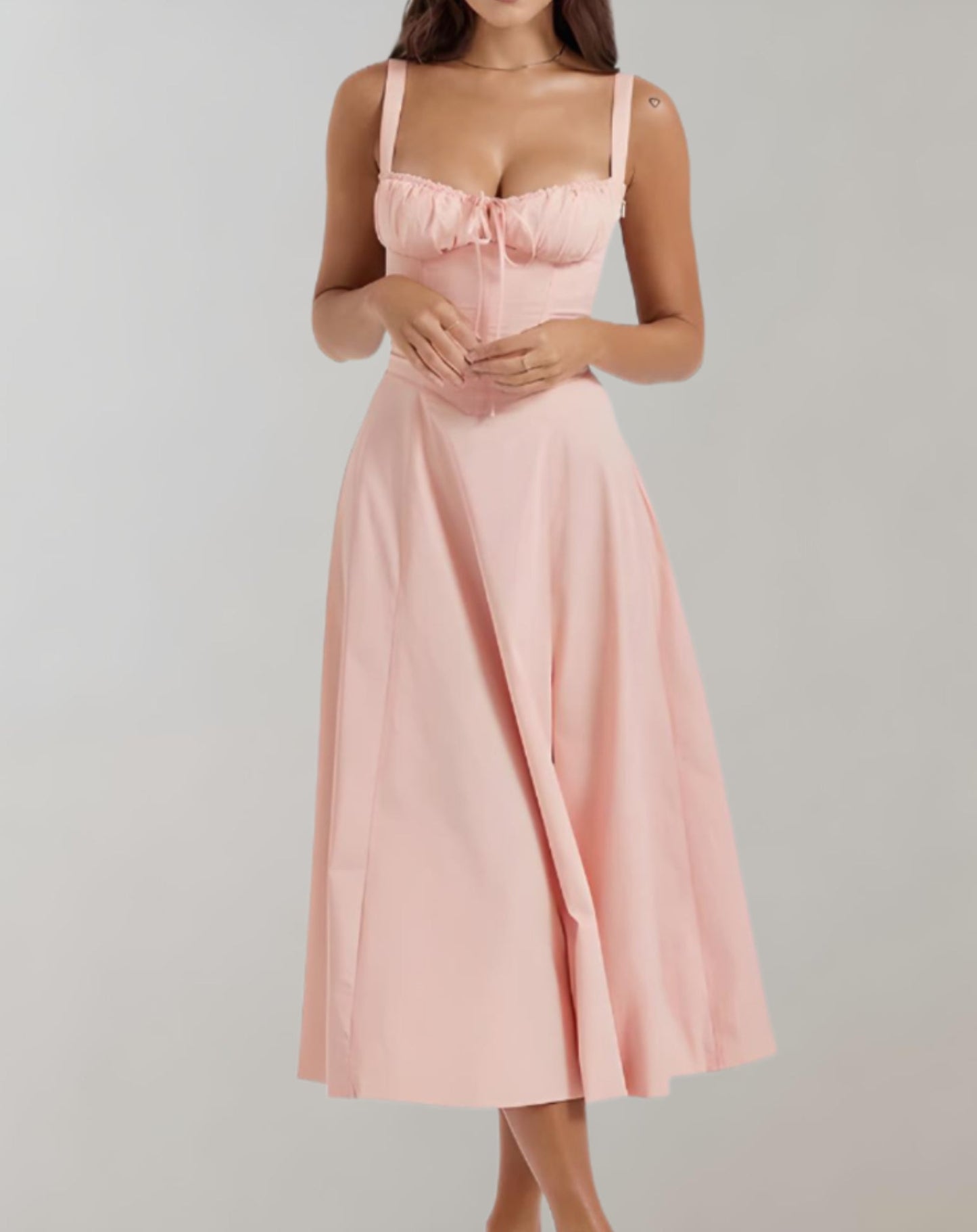LM | Ladies summer dress with V-neck