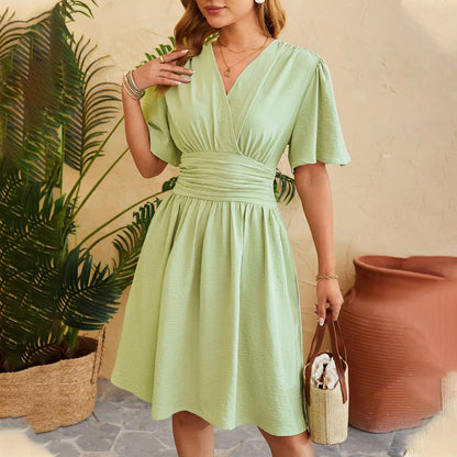 LM | Elegant dress with a narrow waist