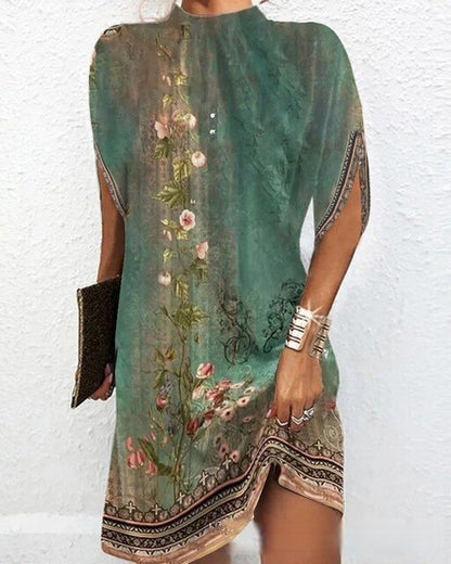 LM | Fashion dress with batwing sleeves