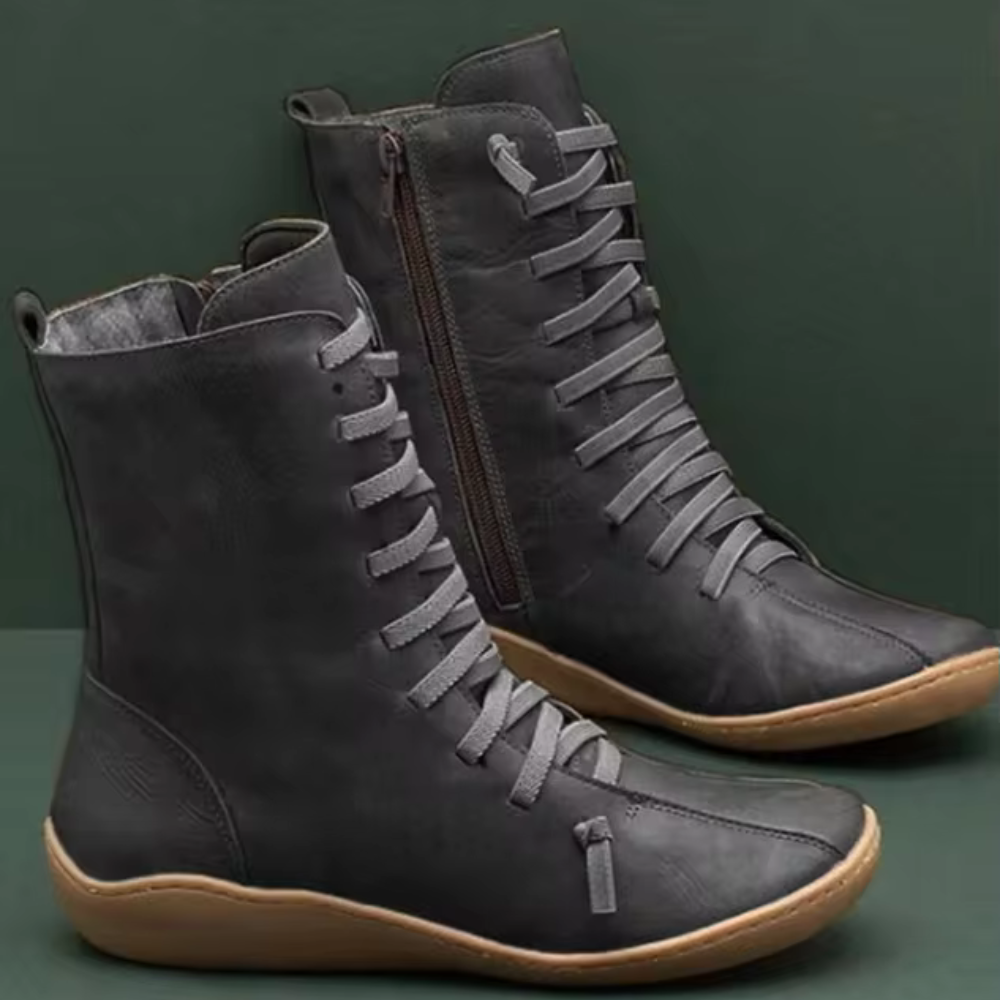 LM | - Comfortable mid-height boots