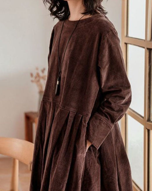LM | Loose, elegant, long-sleeved dress for a chic look