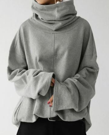 LM | Timeless and elegant winter sweater