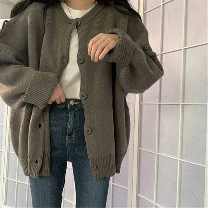 LM | Chic and versatile winter cardigan