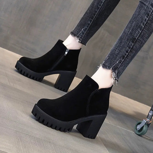 Versatile and Supportive Orthopedic Boots