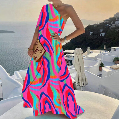 LM | Elegant and stylish summer dress