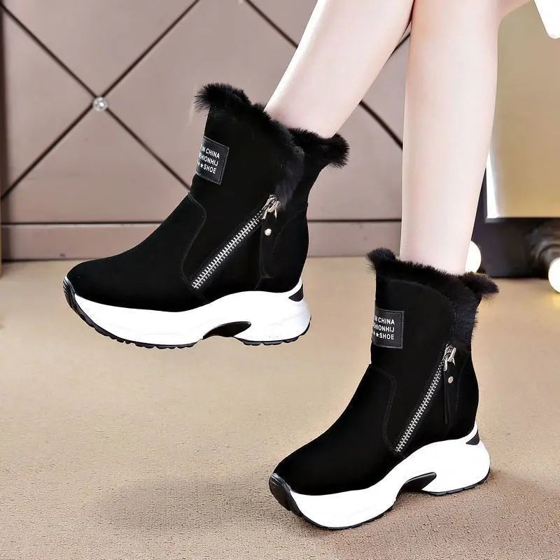 Durable and Supportive Orthopedic Boots