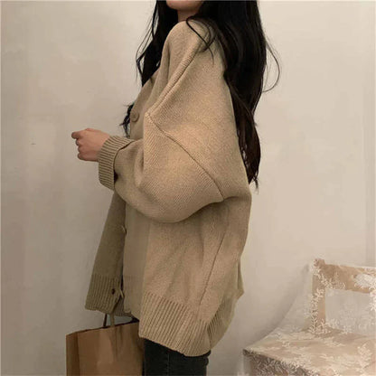 LM | Chic and versatile winter cardigan