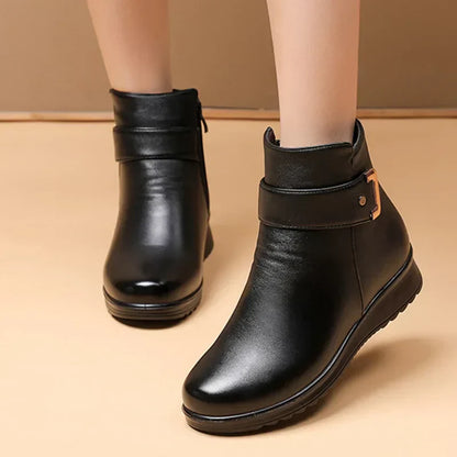 LM | Casual and stylish general boots