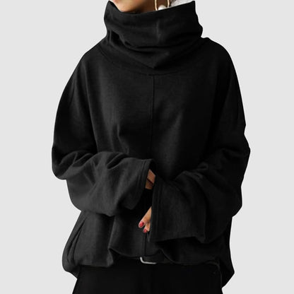 LM | Simple and stylish hoodie