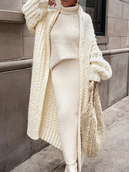 LM | Casual and effortless winter sweater