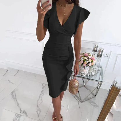 LM | Charming dress with ruffled sleeves