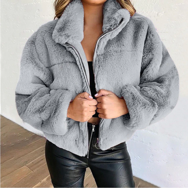 LM | Fashionable and minimalist winter jacket